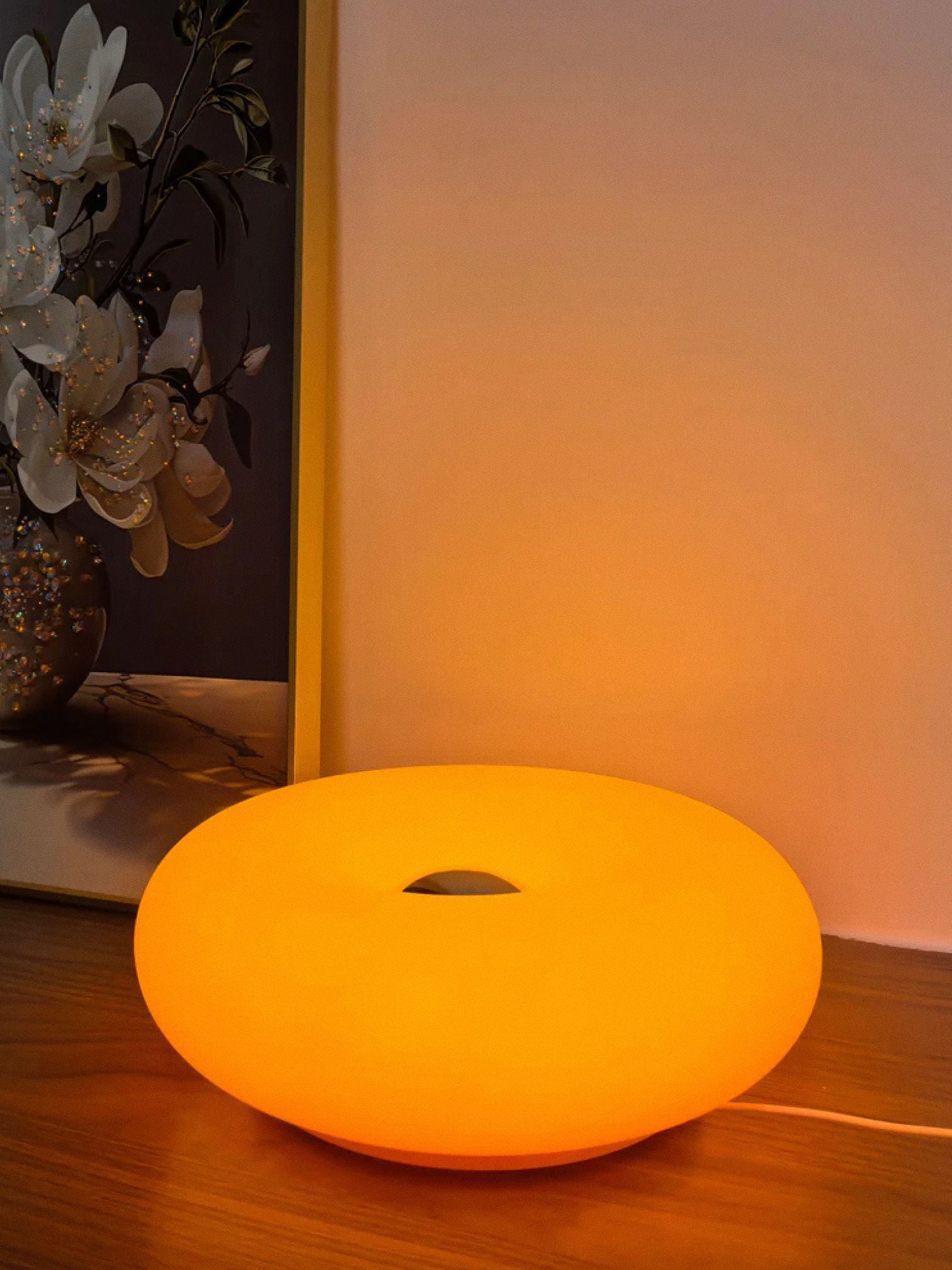 Paprika donut lamp
